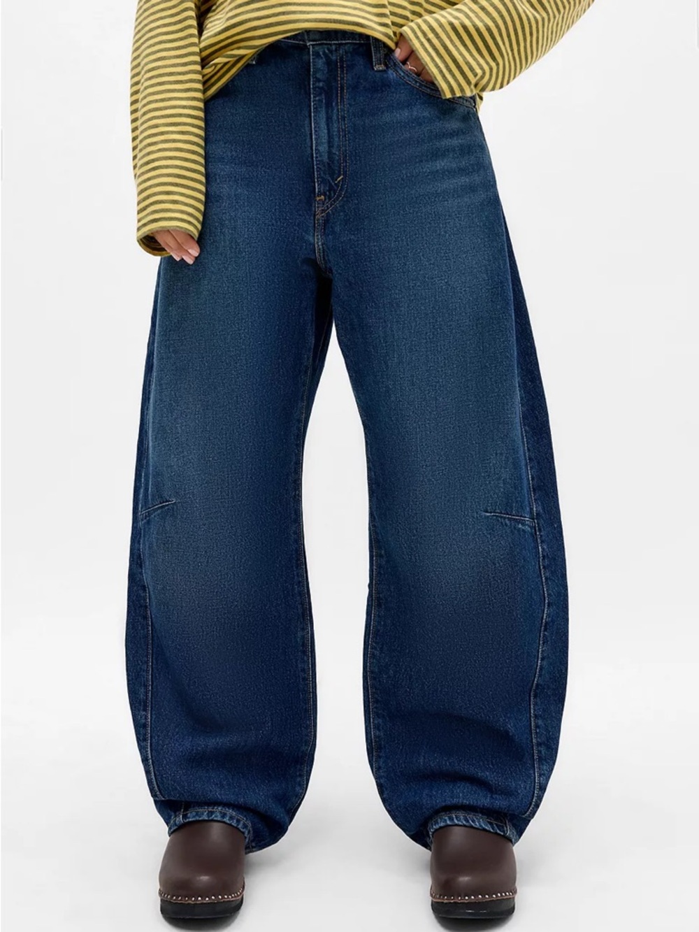Levi's Cinch Barrel Jeans